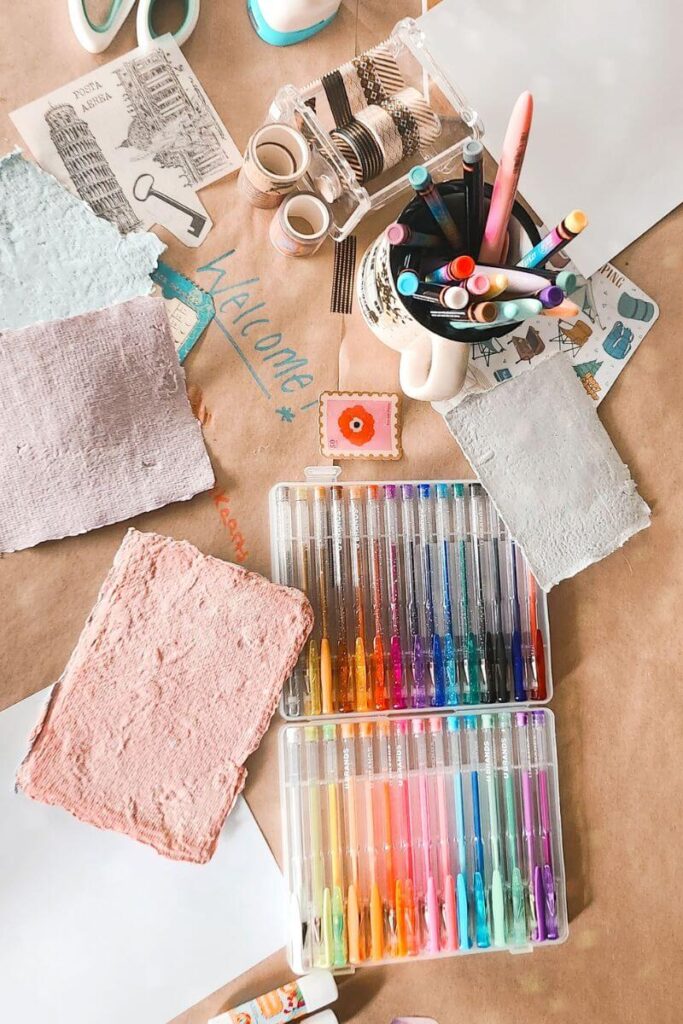 new-years-eve-with-kids-at-home-how-to-celebrate-new-years-eve-at-home-with-kids-low-key-new-years-eve-at-home-at-home-new-years-eve-party-at-home-with-kids-pretty-little-motherhood